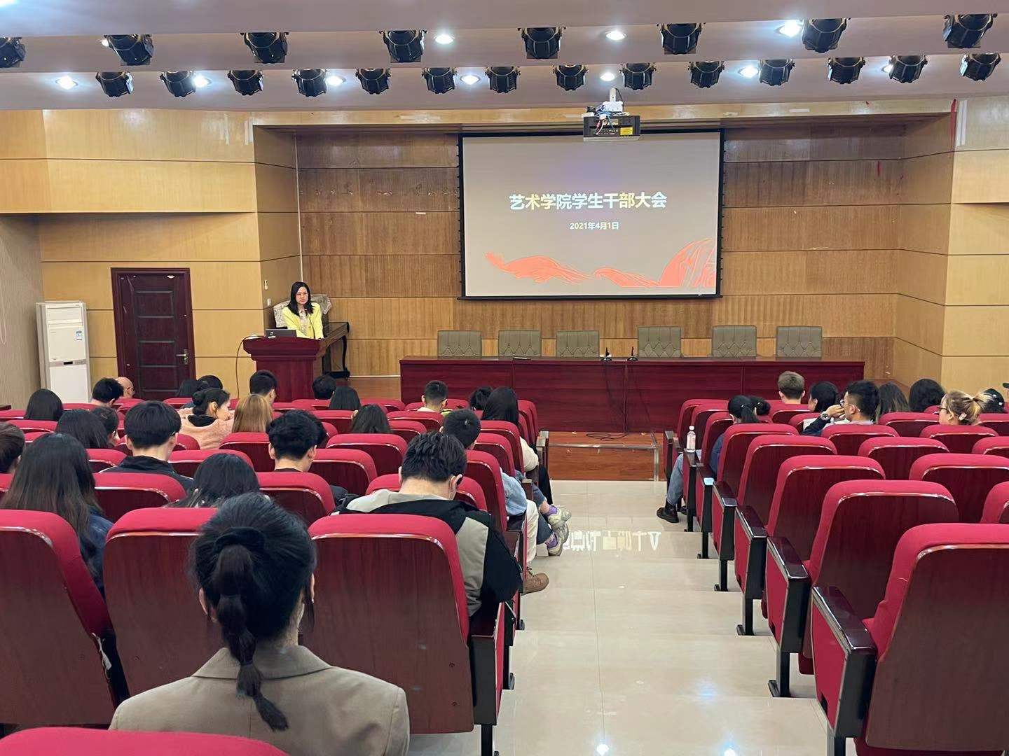 说明: C:\Users\ASUS\AppData\Local\Temp\WeChat Files\7e97585ebc3ee05975751b09ab600b3.jpg